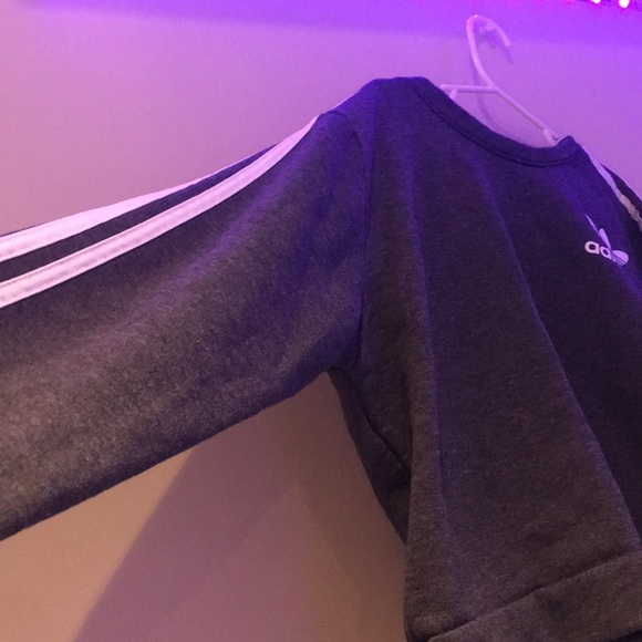 Adidas xs-s - Picture 2 of 4